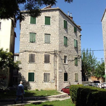 Studio Apartment Sretna Split Exterior photo